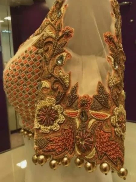 Emboridery blouse